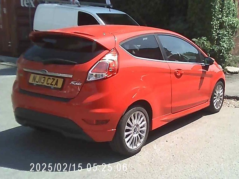 Ford Fiesta Titanium Red #6