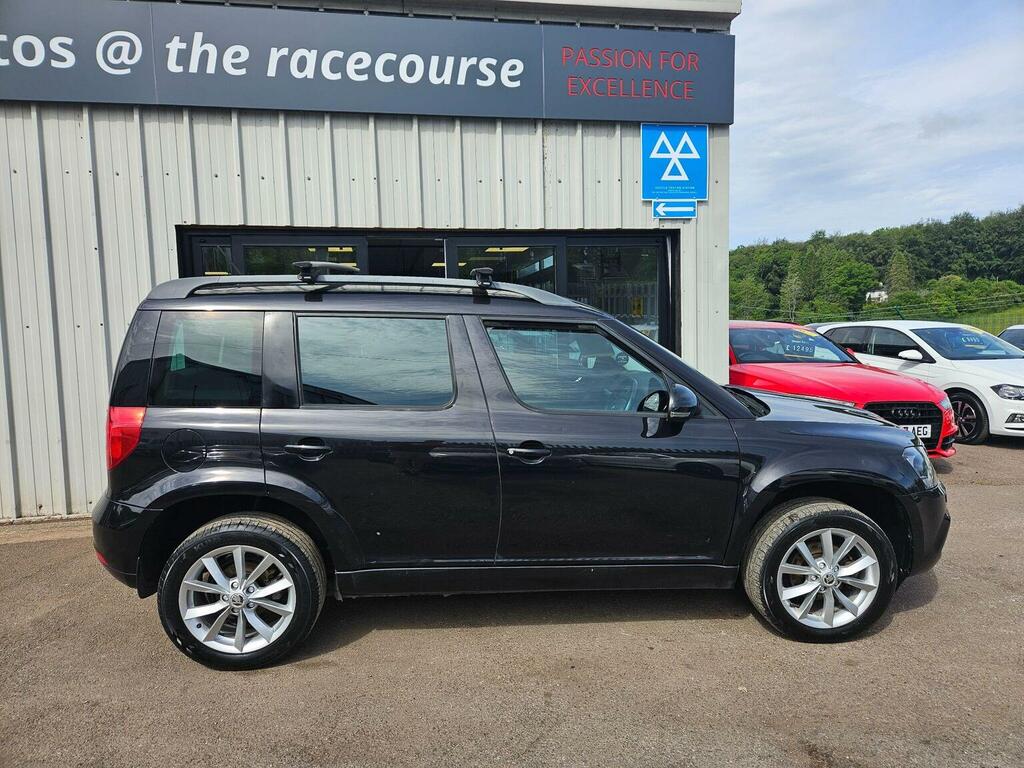 Skoda Yeti 1.2 Tsi Se Euro 5 Black #4
