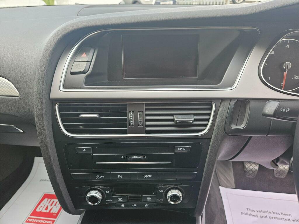 Audi A4 Avant 2.0 Tdi Black Edition Euro 5 Ss Red #16