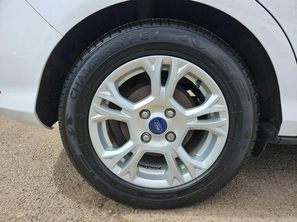 Ford B-Max 1.0T Ecoboost Zetec Euro 5 White #5
