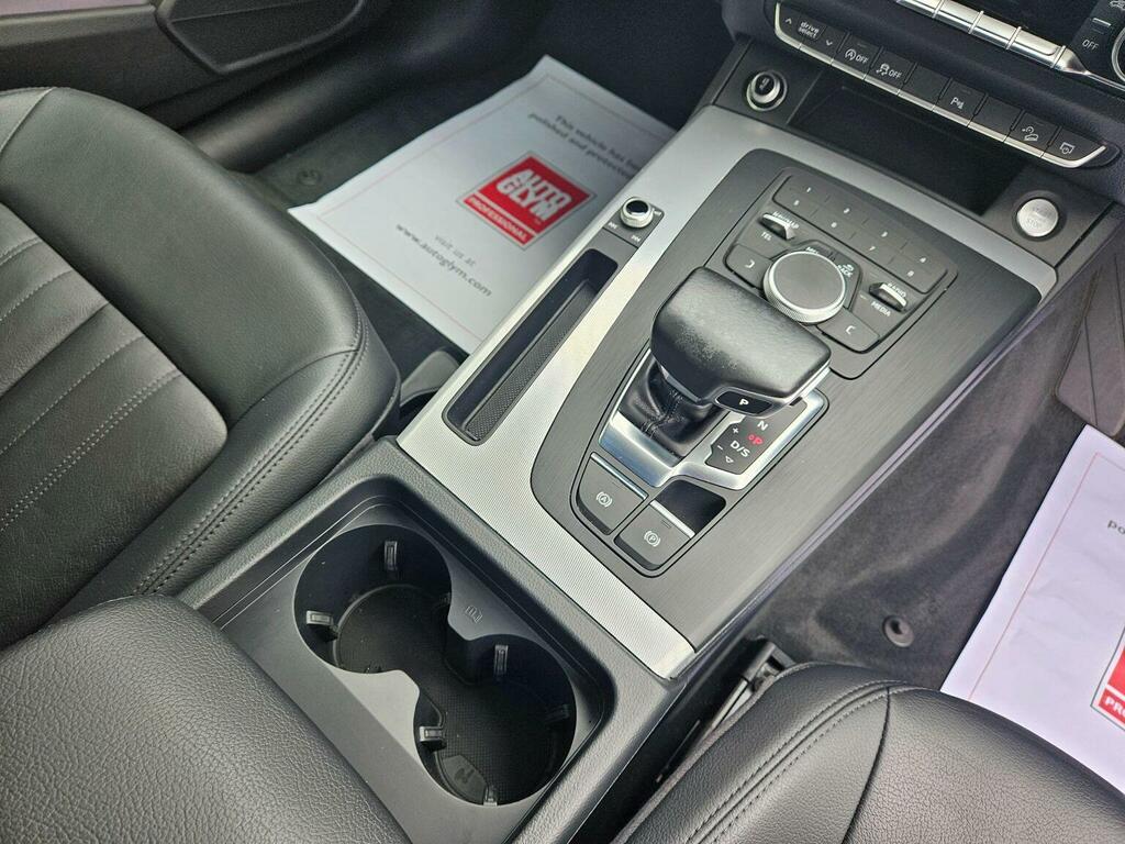 Audi Q5 Silver #16