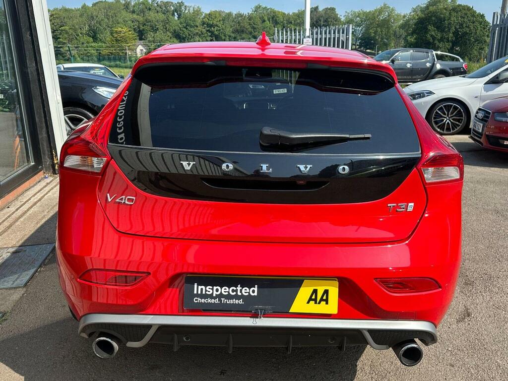 Volvo V40 2.0 T3 R-design Pro Euro 6 Ss Red #5