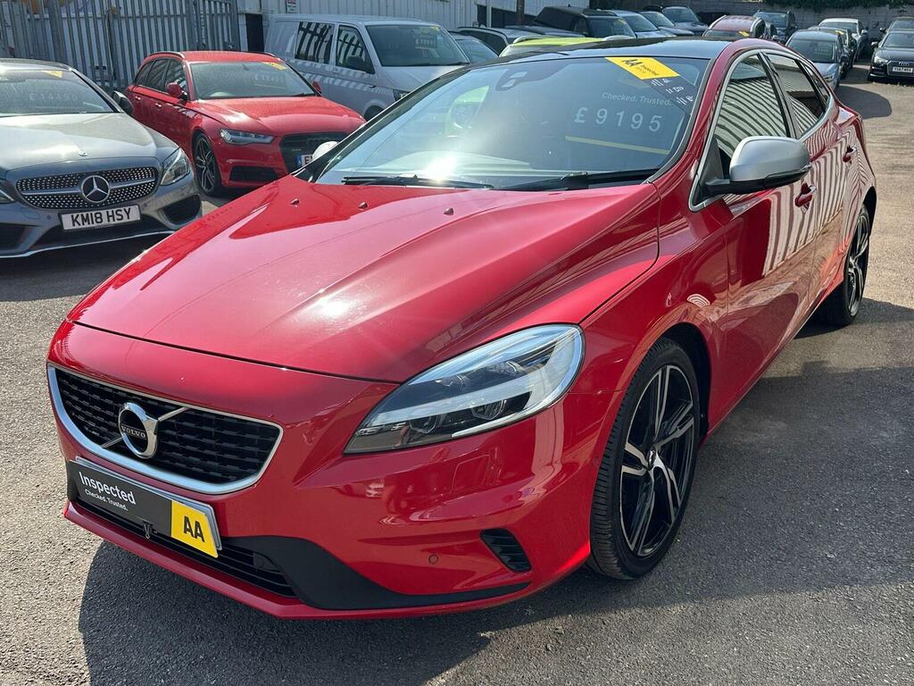 Volvo V40 2.0 T3 R-design Pro Euro 6 Ss Red #3