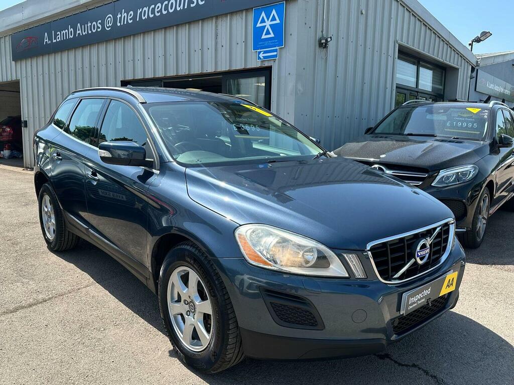 Volvo XC60 D3drive R-design Red #3