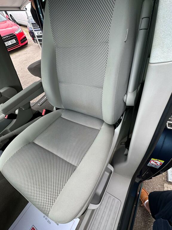 Volkswagen California Tech Ocean Tdi Bmt 4 Berth Blue #29