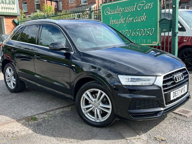 Audi Q3 2L S Line Edition Blue #1