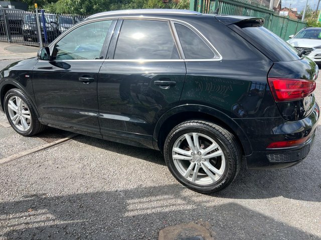 Audi Q3 2L S Line Edition Blue #12