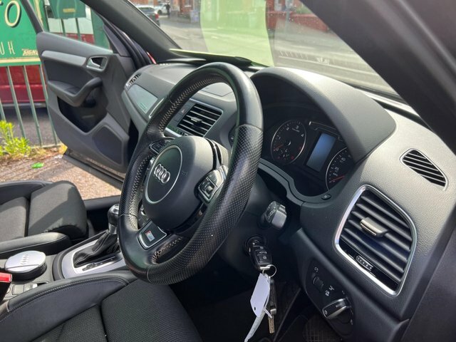 Audi Q3 2L S Line Edition Blue #35