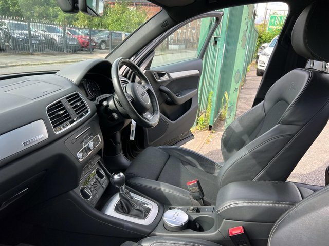 Audi Q3 2L S Line Edition Blue #24