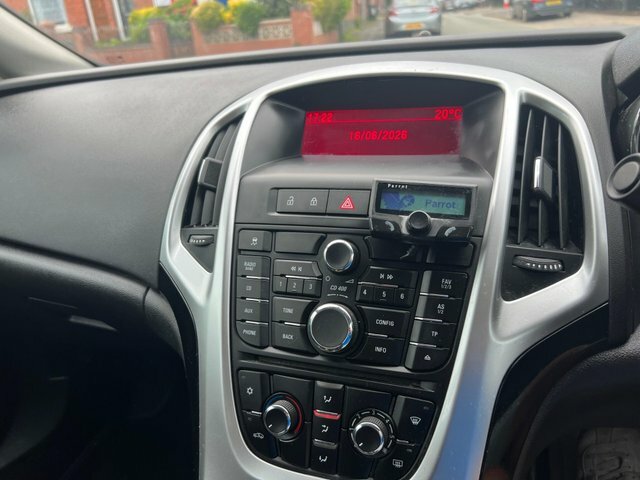Vauxhall Astra 1.4I 16V Energy 2014 Black #28