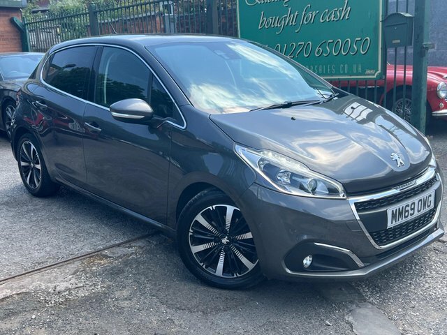 Peugeot 208 Diesel Grey