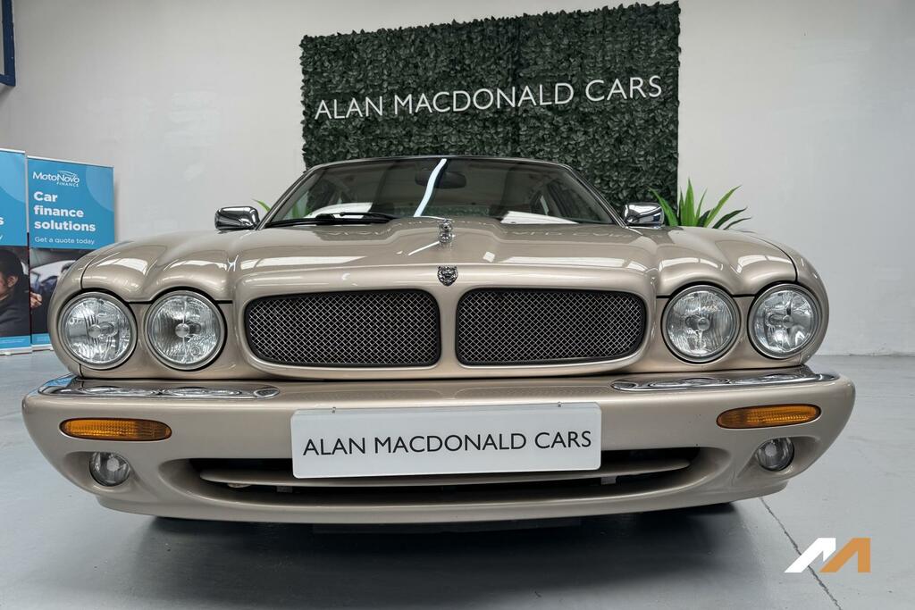 Jaguar XJ 3.2 Xj8 Sport Saloon 290 Gk Beige #2