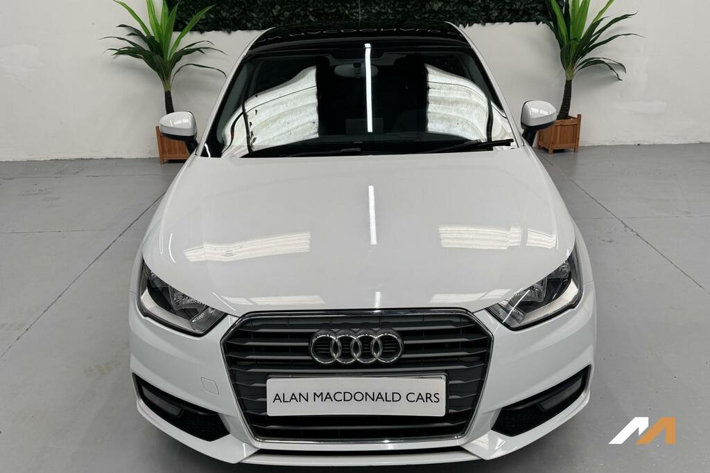 Audi A1 Sport White #2