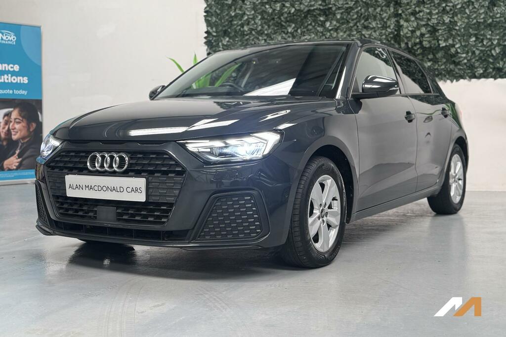 Audi A1 1.0 Tfsi 25 Technik Sportback Eu WJ22HLX Grey #5