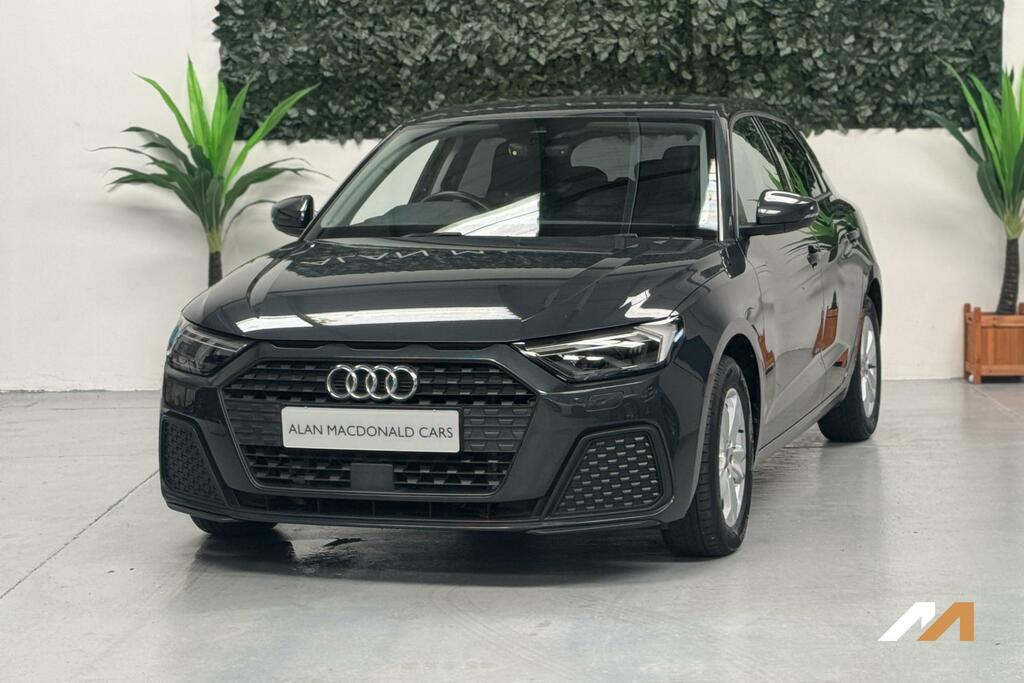 Audi A1 1.0 Tfsi 25 Technik Sportback Eu WJ22HLX Grey #6