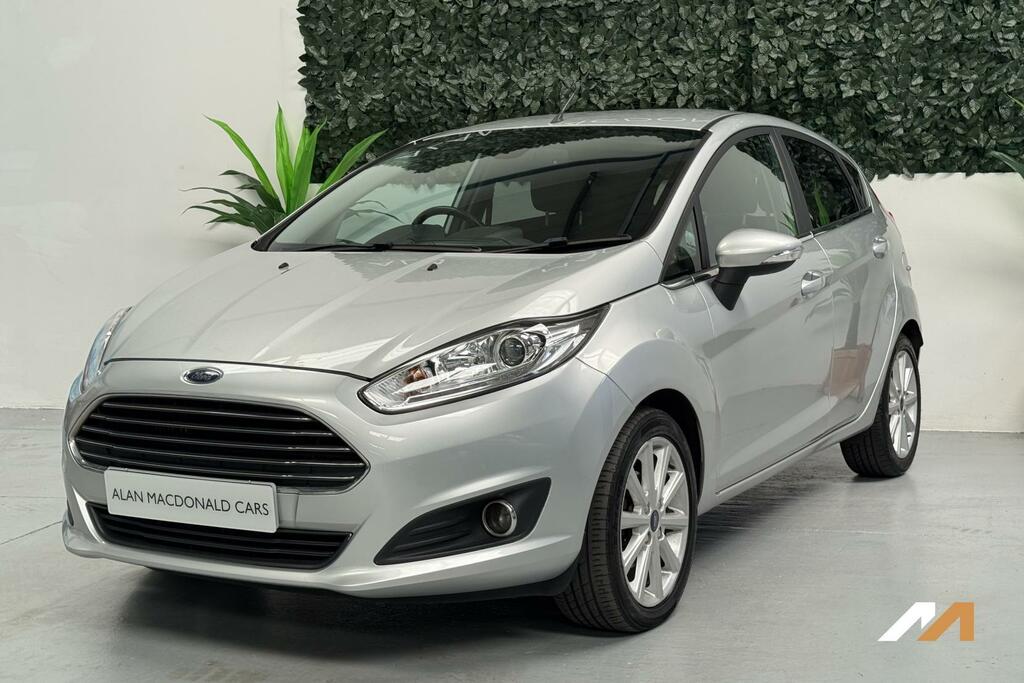 Ford Fiesta 1.0 Ecoboost Zetec Blue #1