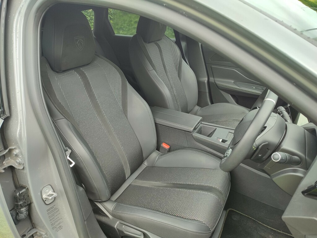 Peugeot 308 1.2 Hybrid 136 Gt E-dsc6 KS25OCF Grey #6