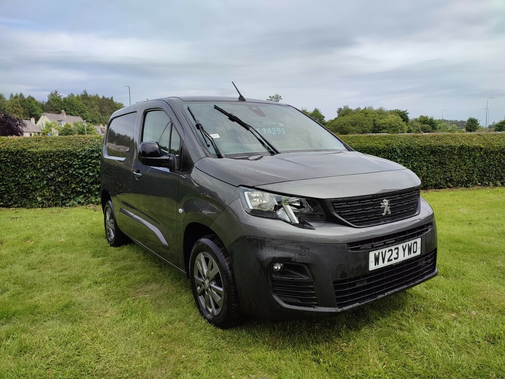 2023 Peugeot Partner