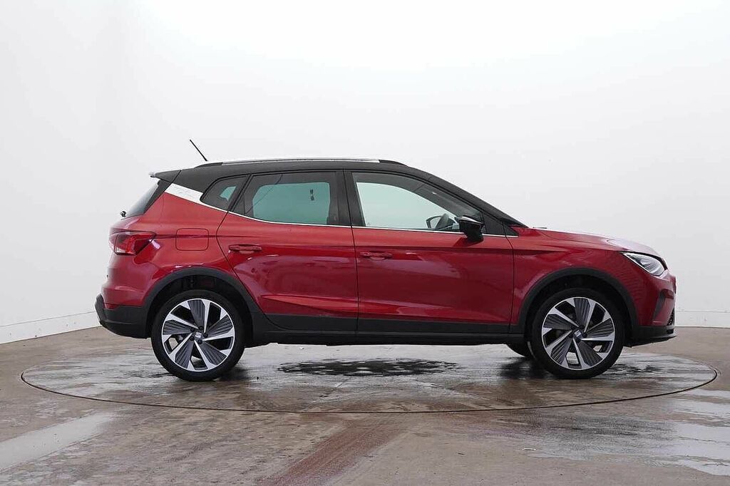 Seat Arona 1.0 Tsi 115 Fr Sport Dsg Red #4