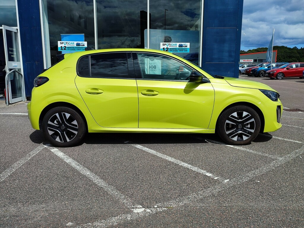 Peugeot 208 1.2 Puretech 100 Allure VU25PJV Yellow #4