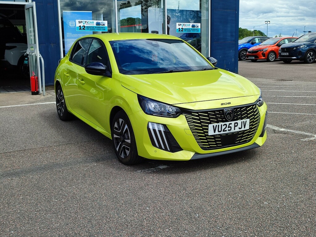 Peugeot 208 1.2 Puretech 100 Allure Yellow