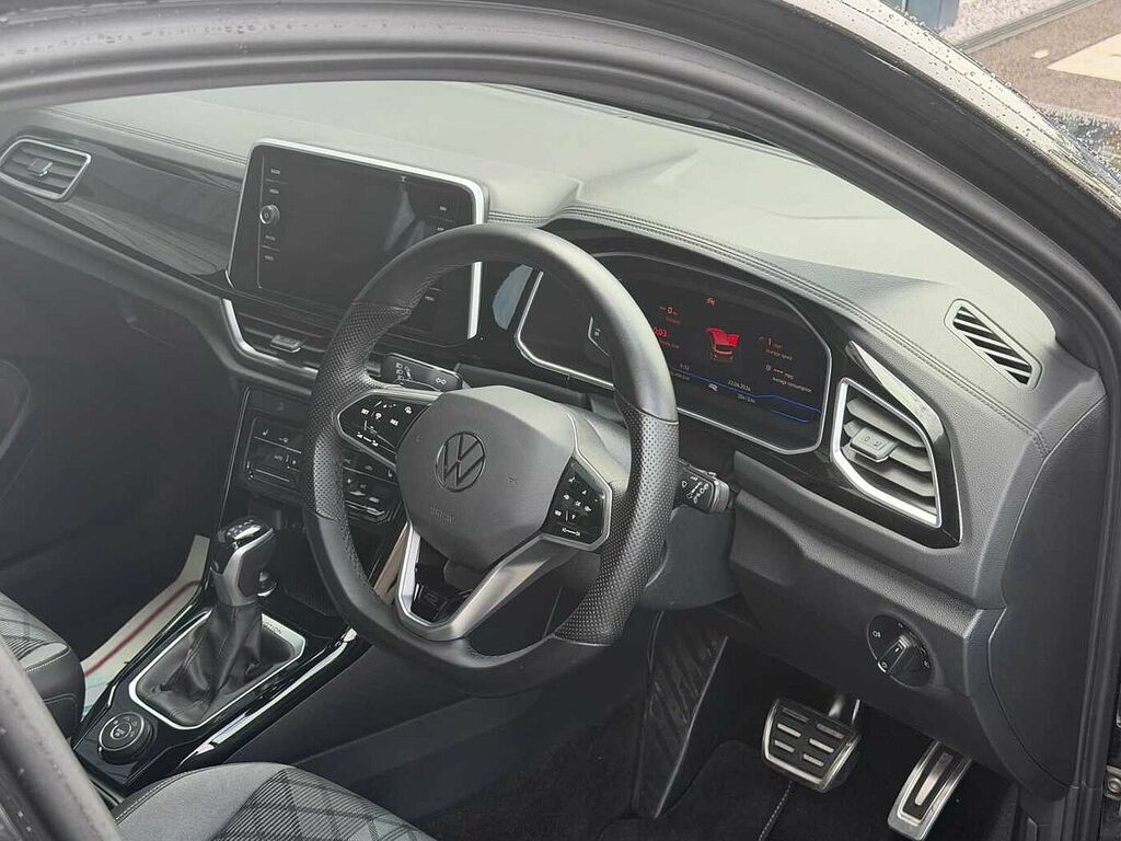 Volkswagen T-Roc 2.0 Tsi 4Motion R-line Dsg SY72ZTG Black #6