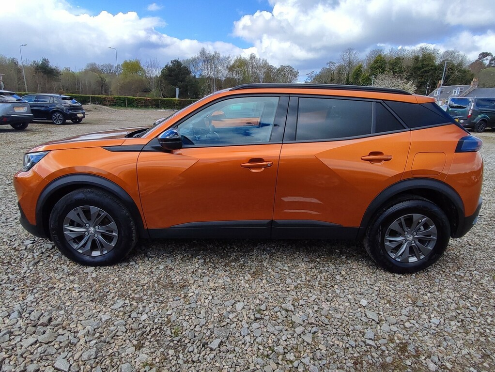 Peugeot 2008 1.2 Puretech Active Premium Orange #6