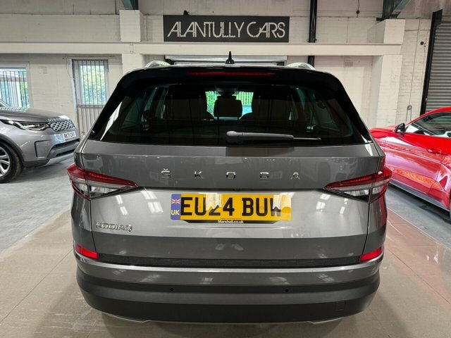 Skoda Kodiaq 2024 1.5 Tsi Act Se L Executive Suv Dsg EU24BUW Grey #4