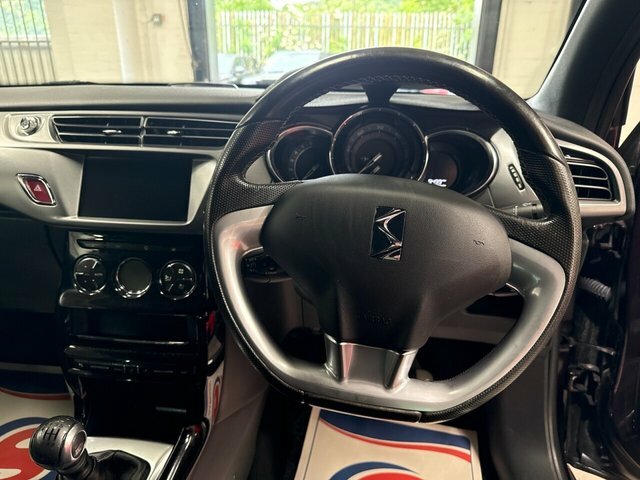 DS DS 3 Cabrio Ds 3 Cabrio 1.2 Puretech Elegance Cabriolet Euro 6 Yellow #18