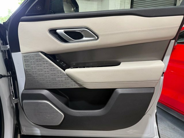 Land Rover Range Rover Velar R-dynamic Se Black #19