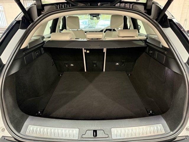 Land Rover Range Rover Velar R-dynamic Se Black #23