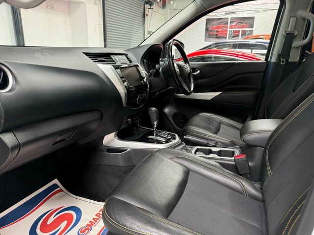 Nissan Navara Dci Acenta Shr Dcb Grey #26