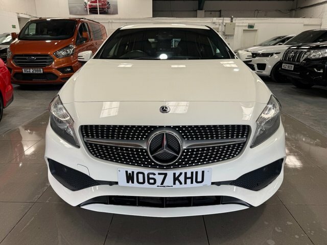 Mercedes-Benz A Class 2017 1.6 A160 Amg Line Hatchback WO67KHU White #3