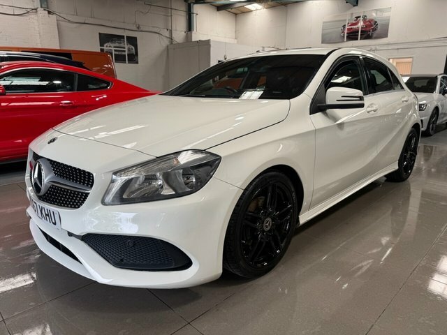 Mercedes-Benz A Class 2017 1.6 A160 Amg Line Hatchback WO67KHU White #2