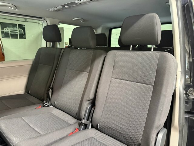 Volkswagen Transporter Shuttle 2.0 Tdi Bmt 102Ps S Minibus Grey #25