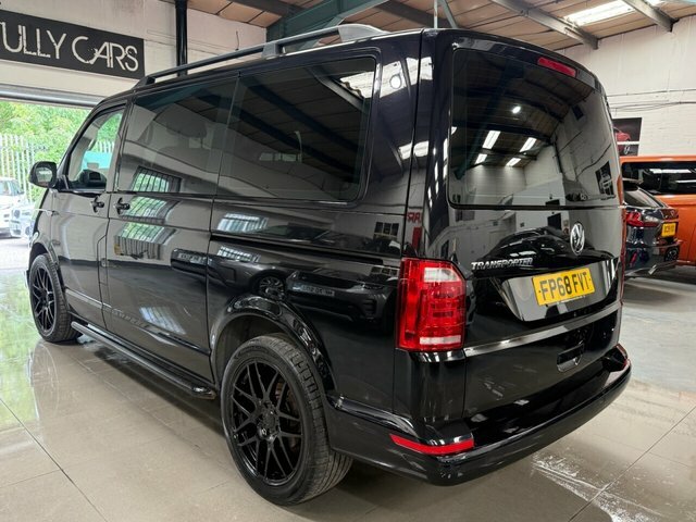 Volkswagen Transporter Shuttle 2018 2.0 Tdi Bluemotion Tech S Minibus Double Cab Black #5