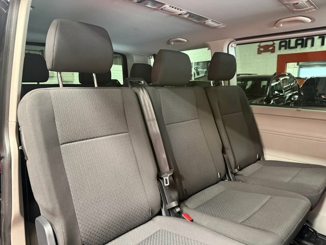 Volkswagen Transporter Shuttle 2.0 Tdi Bmt 102Ps S Minibus Grey #20