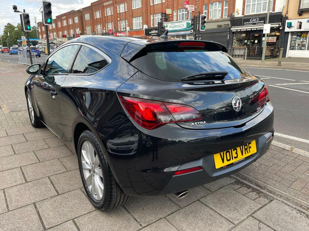 Vauxhall Astra GTC 1.4T Sri Euro 5 Ss Black #5