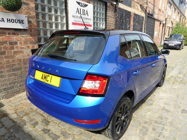 Skoda Fabia 1.0 Tsi Colour Edition SA20KKS Blue #6