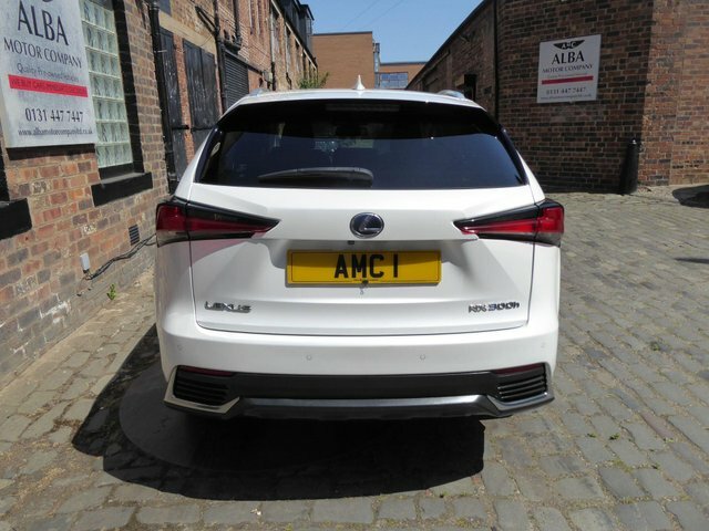Lexus NX 2.5 300H Luxury E-cvt White #5