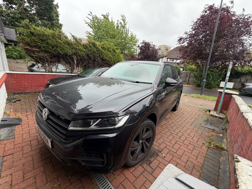 Volkswagen Touareg 3.0 Tdi V6 R-line Tech Tiptronic 4Motion Euro 6 S Black