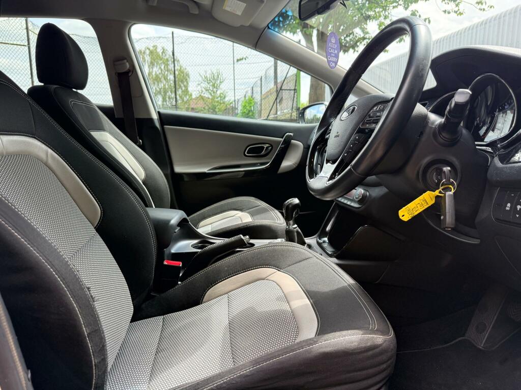Kia Ceed 1.6 Gdi 4 Dct Euro 5 White #13