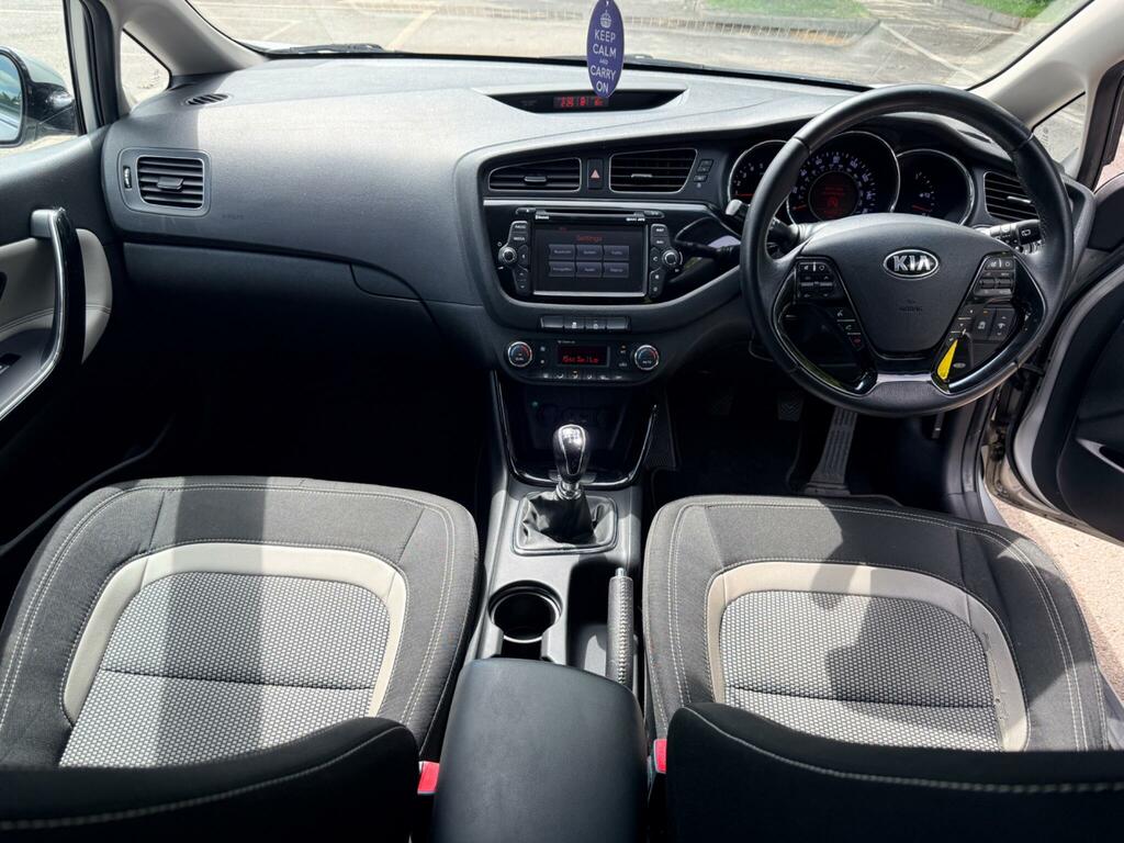 Kia Ceed 1.6 Gdi 4 Dct Euro 5 White #9