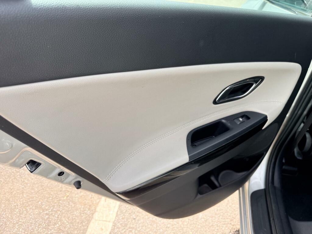 Kia Ceed 1.6 Gdi 4 Dct Euro 5 White #19