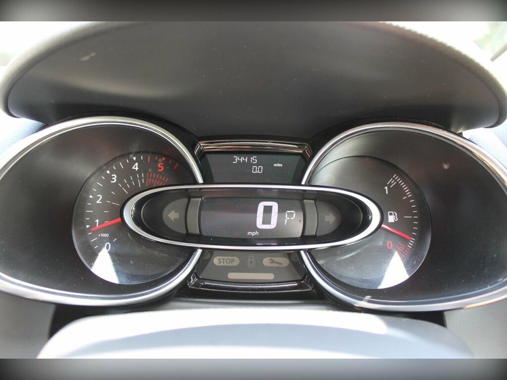 Renault Clio 1.6T 16V Renaultsport Trophy Nav 220 Black #44