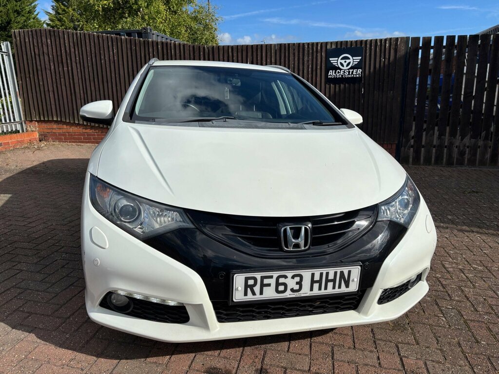 Honda Civic 1.6 I-dtec Ex Plus Tourer Euro 5 Ss RF63HHN White #2