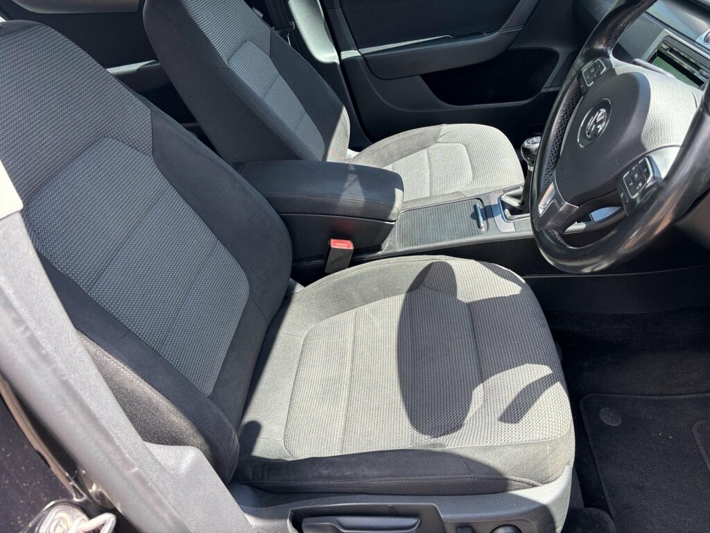 Volkswagen Passat Passat S Bluemotion Technology Tdi Silver #17