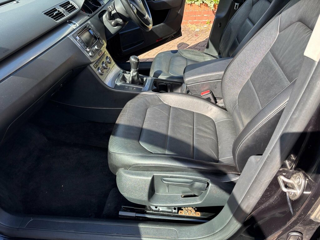 Volkswagen Passat 2.0 Tdi 177 Bluemotion Tech Executive One O Grey #26
