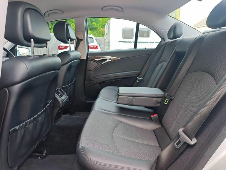Mercedes-Benz E Class E220 Cdi Avantgarde Blue #16