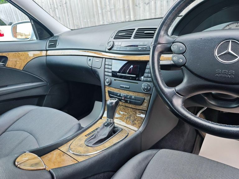 Mercedes-Benz E Class E220 Cdi Avantgarde Blue #22
